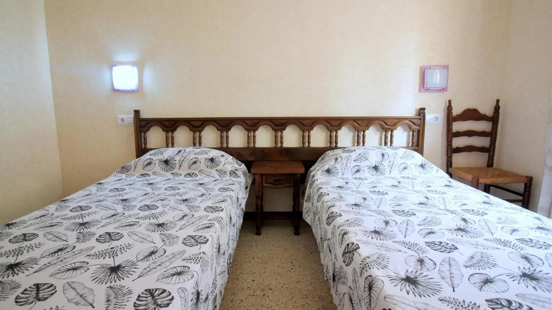 Apartamento Centrico Con Terraza, A 350M De La Playa En Santa Margarita - Es-228-108 Roses Apartament